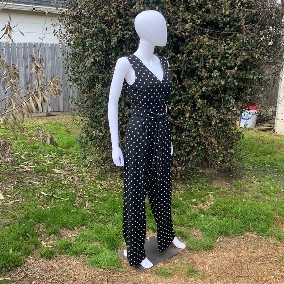 💋NWT CALVIN Klein PolkaDot Cross Back Wide Leg Jumpsuit Size 10 - Picture 3 of 13